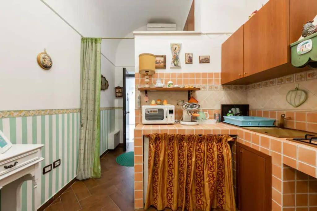 Apt 0 In The Historic Center Bari Luaran gambar