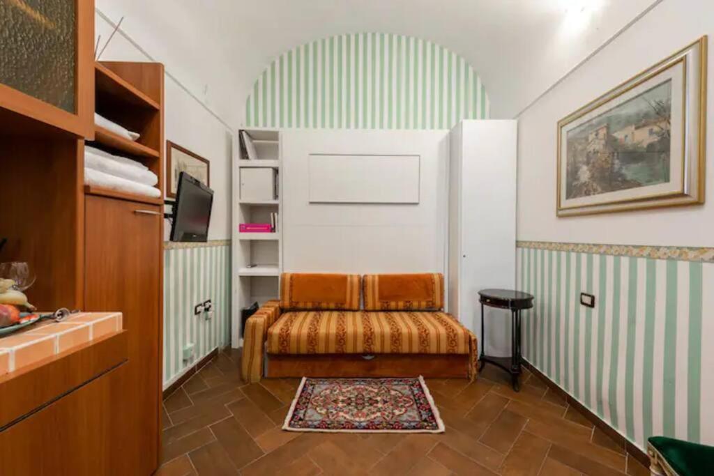 Apt 0 In The Historic Center Bari Luaran gambar